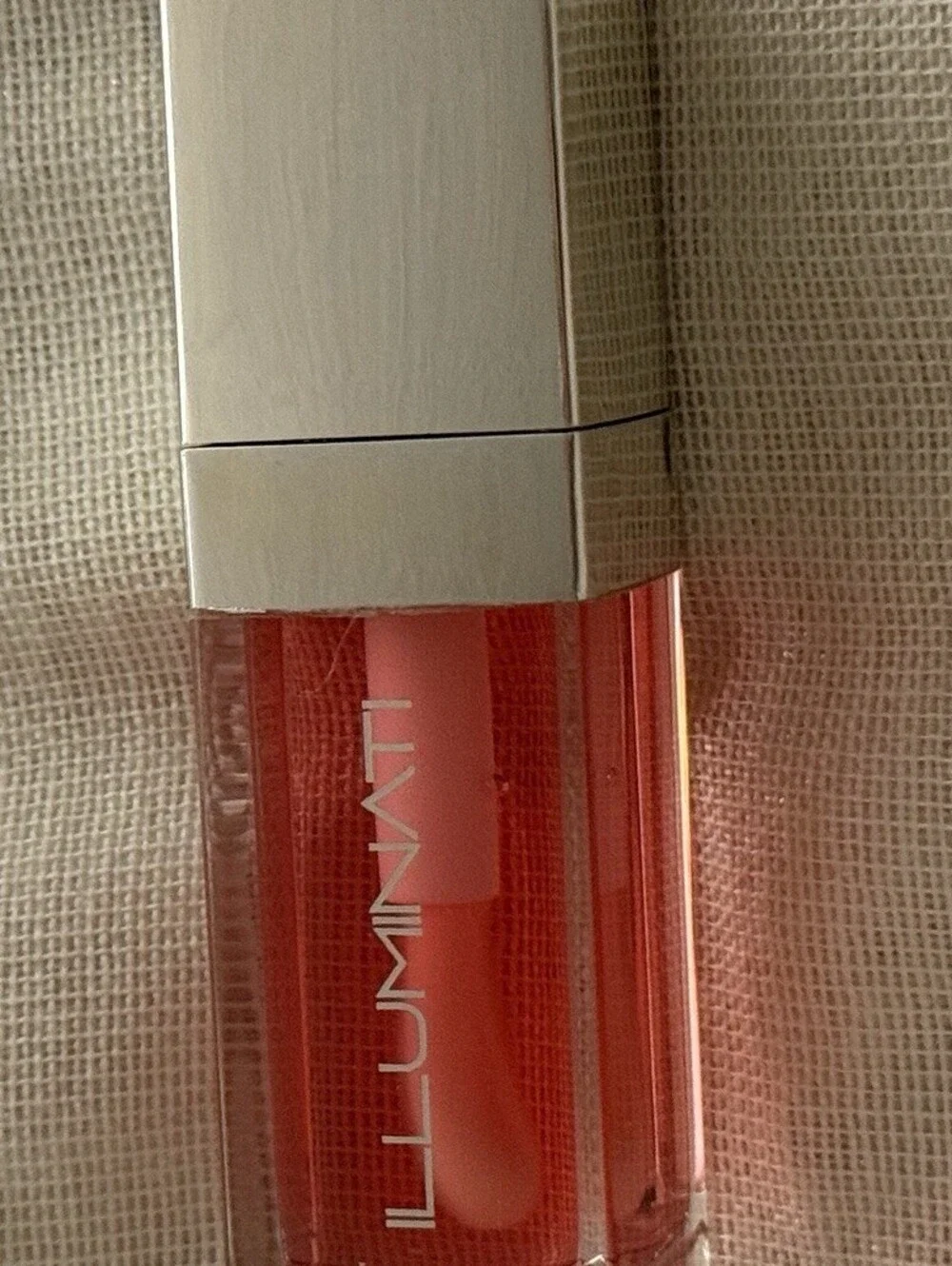 Illuminati Cosmetics Sorbet Glowing Lip Oil Hydrating Ultra Shine 10 mL NIB